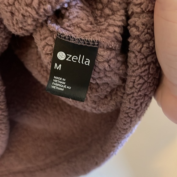 Zella cowl neck pull over sweater size Medium - Picture 3 of 6